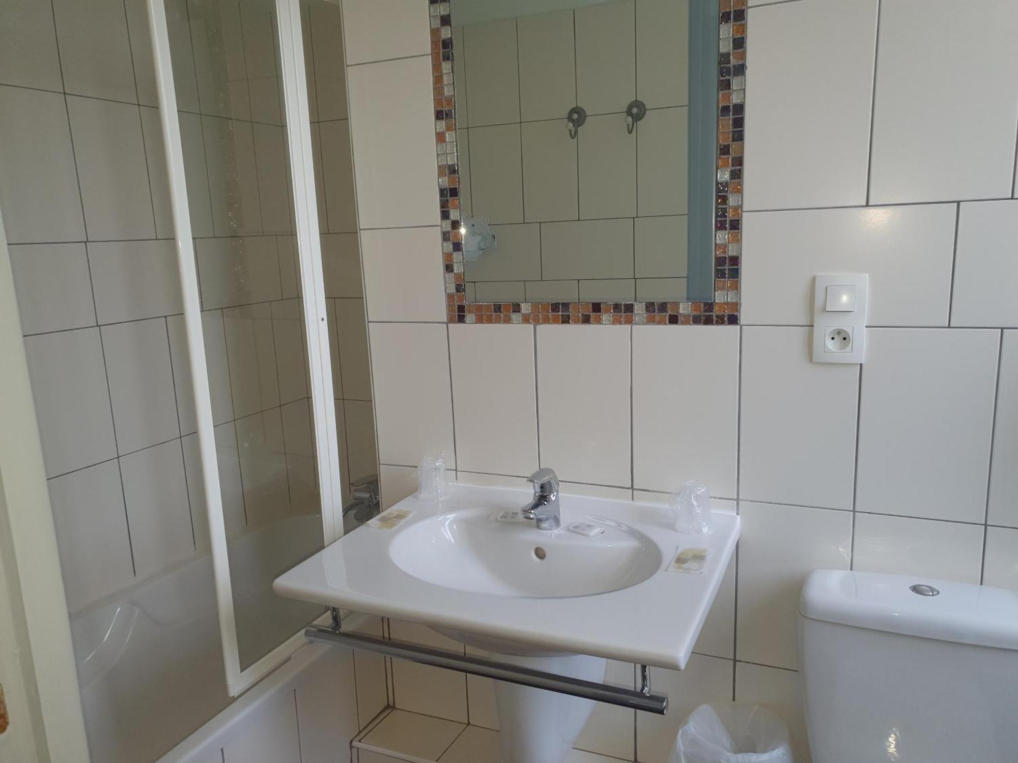 Hotel Kelig Brest Oda fotoğraf